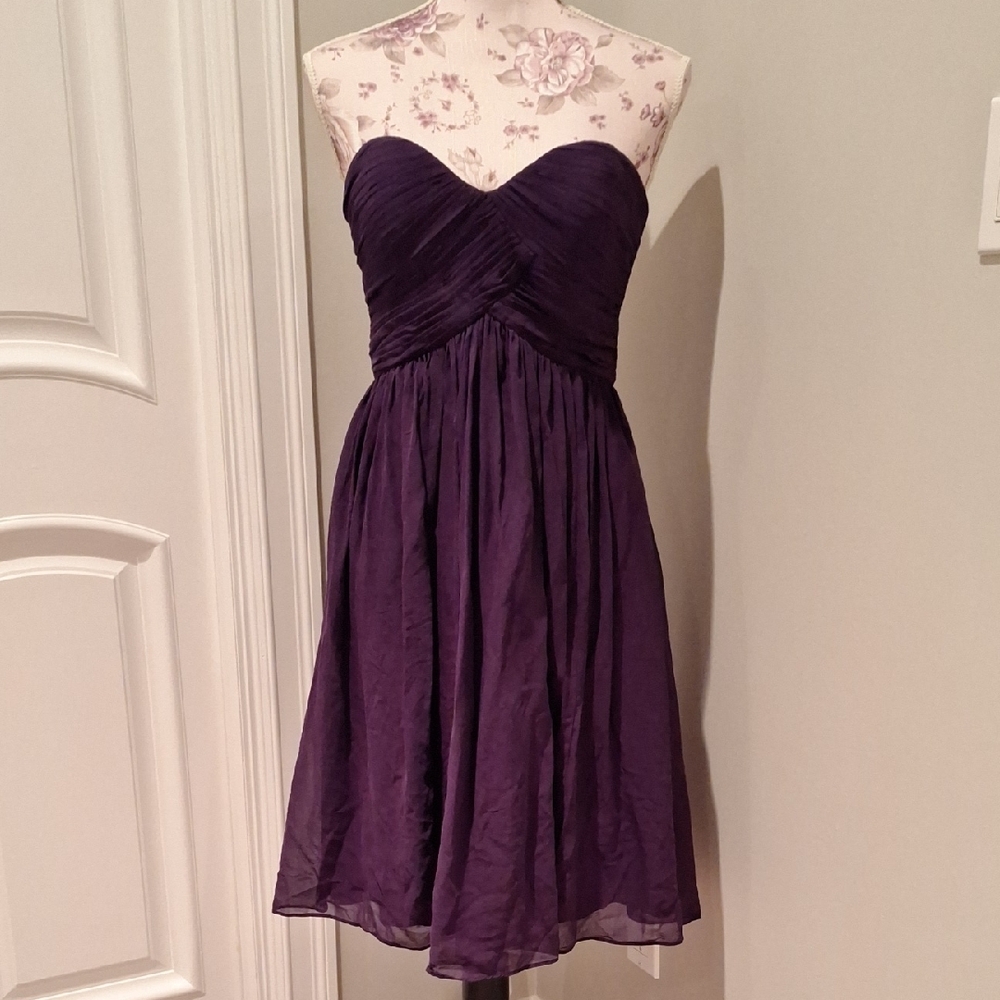 Donna Morgan Deep Purple Womem Dress Size 6